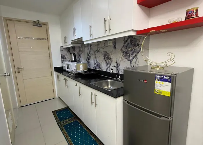 Staycation By Aby Tower E Sea Residences * Manila